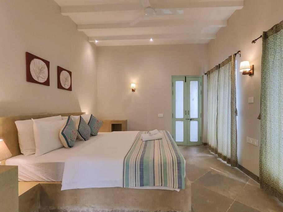 Barcelona Villas At Love Story Siolim- 3Bhk Private Pool Villas Exterior foto