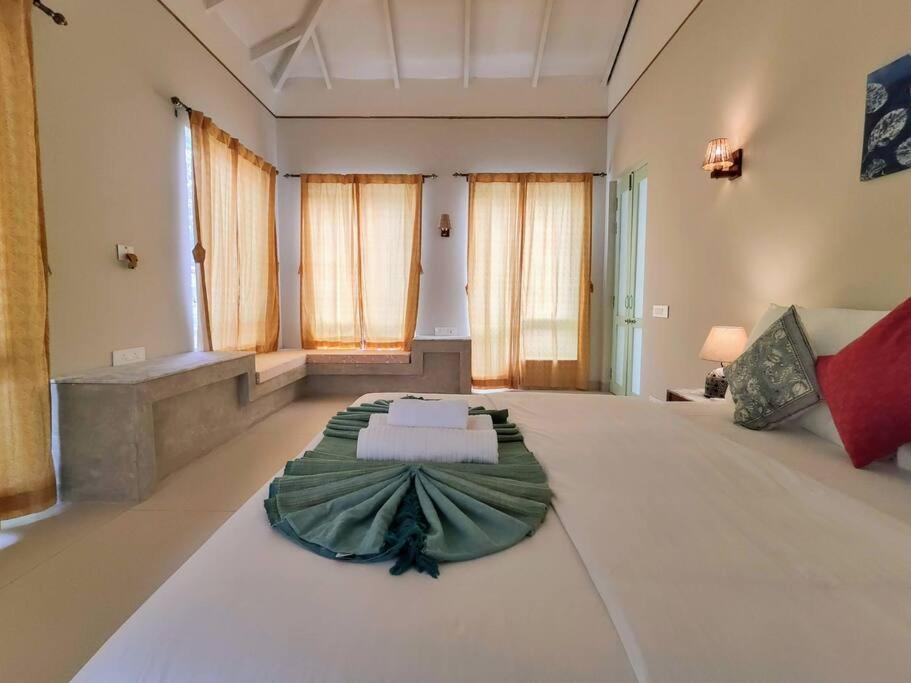 Barcelona Villas At Love Story Siolim- 3Bhk Private Pool Villas Exterior foto