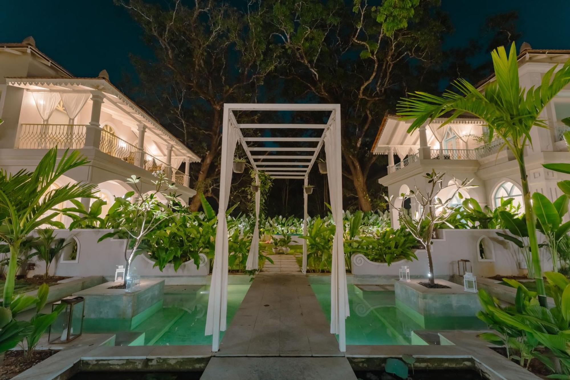 Barcelona Villas At Love Story Siolim- 3Bhk Private Pool Villas Exterior foto